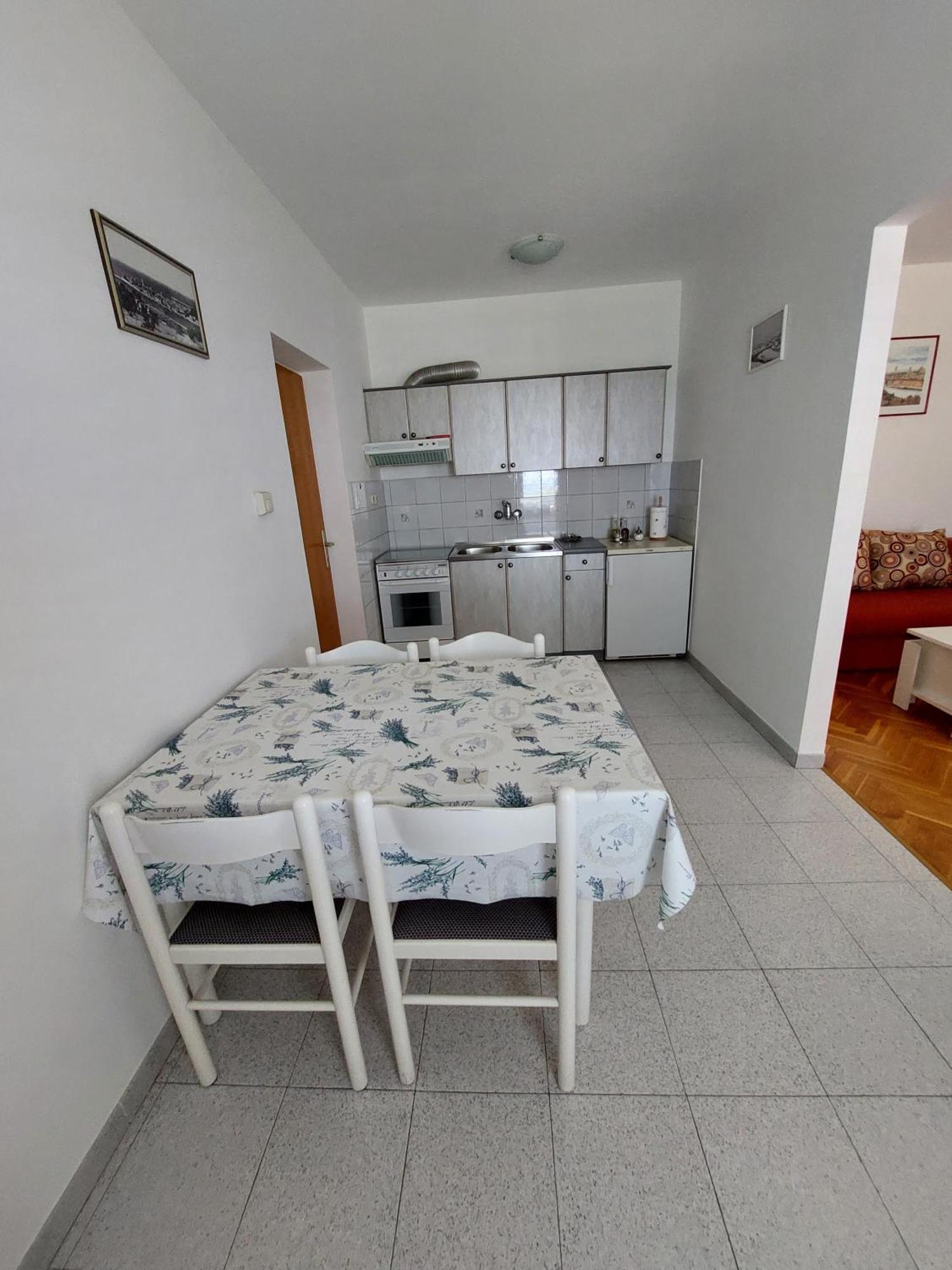 Apartments Mlacovic Раб Екстериор снимка